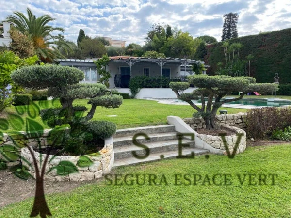 Entretien de jardins à Grasse